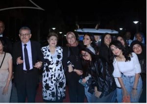 أول ظهور للدكتور نوال الدجوي بعد أزمتها بين التواضع والانكسار النبيل ولغه الجسد تكشف مالم تنطق به 4 2779605867652202504191028502850 8