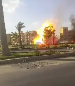 خسائر بالملايين في حادث الواحات ننشر قائمة السيارات المحترقة 3 انفجار خط الغاز في الواحات