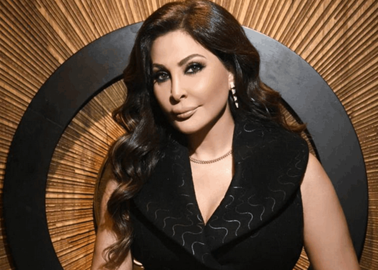 بالصور ظهور صادم لـ الفنانة إليسا خلال عرض مسرحية كارول سماحة بلبنان 1 تكريم جديد لمسيرة فنية حافلة للفنانة إليسا
