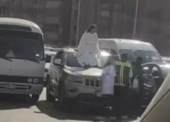 فتاة كوبري أكتوبر