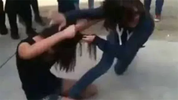 الأجهزة الأمنية تكشف تفاصيل واقعة طالبة مودرن أكاديمي بالمعادي بعد نقلها للمستشفى 4 واقعة طالبة مودرن أكاديمي بالمعادي