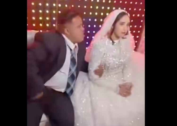 فيديو زفاف شاب بمتلازمة داون يثير جدل كبير بسبب دموع زوجته هل يستطيع الزواج وكم سنة يعيش 1 زفاف شاب مصاب بمتلازمة داون