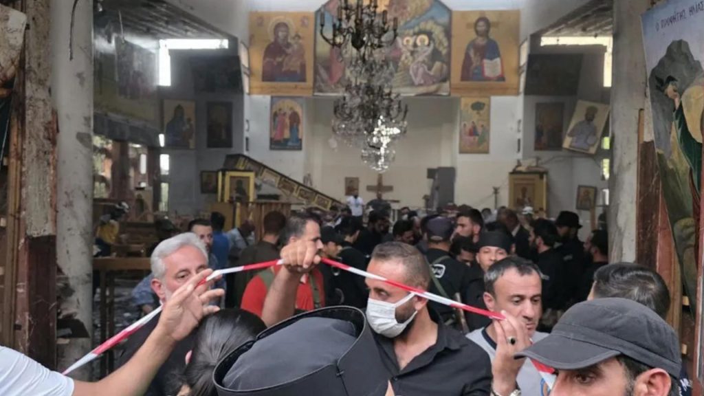 بالفيديو متطرف يحرض على انهاء حياة المسيحيين علناً في سوريا لن نترك النصارى وسوف نجاهد فيهم 4 استهداف كنيسة مار إلياس