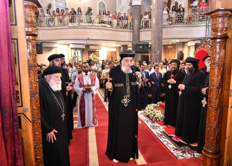 بالصور الآلاف يستقبلون البابا تواضروس الثاني من شعب منطقة العصافرة 1 استقبال حافل للبابا تواضروس