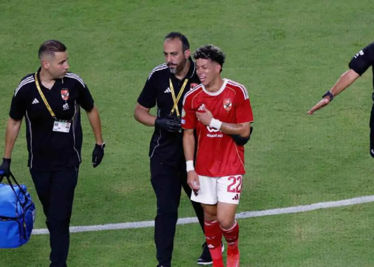 صدمة لجماهير الأهلي عن مدة غياب إمام عاشور بعد إصابته 1 غياب إمام عاشور