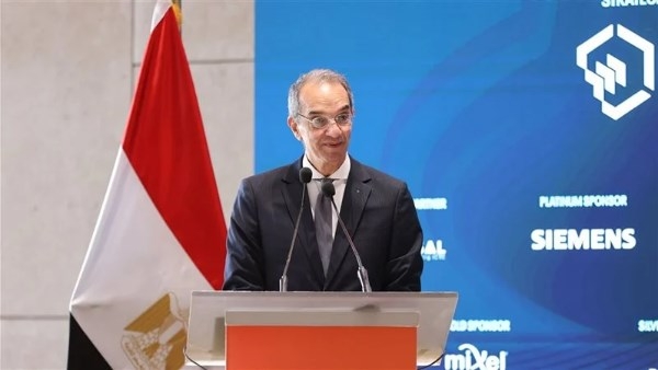 تنظيم الإتصالات يناشد المواطنين لا تفتحوا هذة الرسائل عقب زيادة اختراق الهواتف المحمولة 1 الجهاز القومي لـ الإتصالات