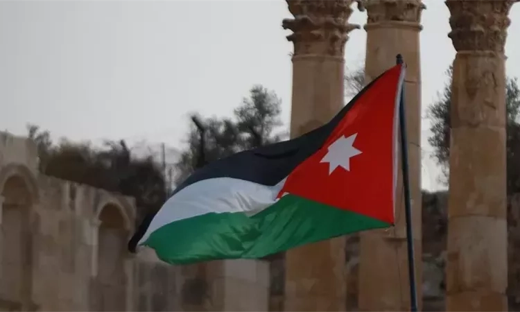الأردن تكشف عن استهدافها خلال الساعات الماضية بصاروخين وتعلن التفاصيل 1 الأردن تكشف عن استهدافها