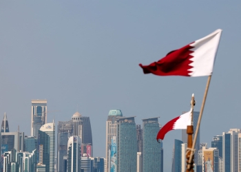 تحذيرات سكان قطر