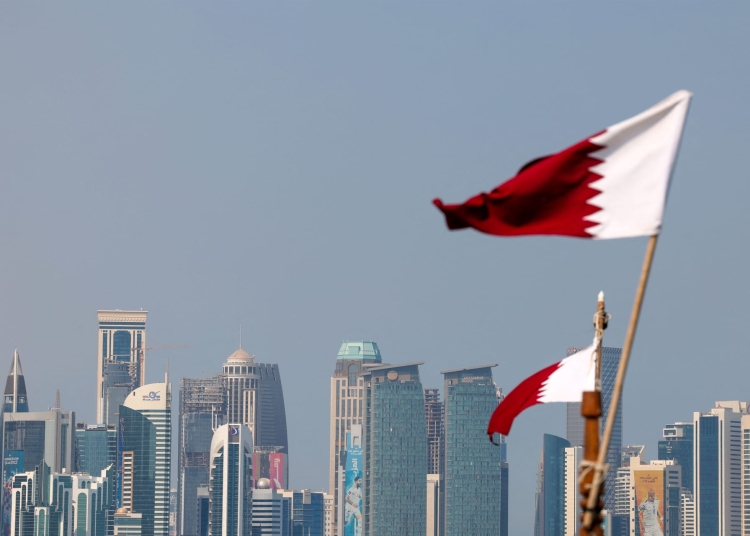 السلطات القطرية تصدر بيان رسمي بإيقاف حركة الملاحة الجوية بأجوائها 1 تحذيرات سكان قطر