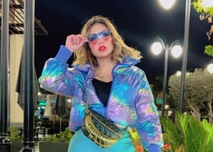 ترحيل البلوجر هدير عبد الرازق إلى محبسها لتنفيذ حكم الحبس سنة بتهمة نشر فيديوهات خادشة للحياء 1 هدير عبد الرازق وطليقها