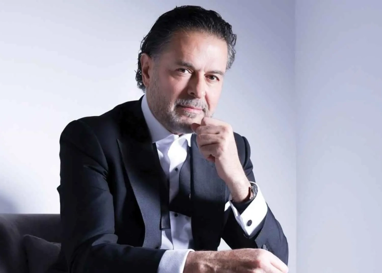 لم أستطع إحراجها الفنان راغب علامة في مرمى النيران قبلة مثيرة للجدل تهدد مستقبله الفني بمصر ما القصة 1 الفنان راغب علامة