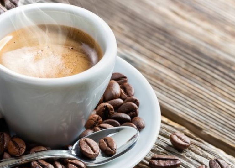 أضرار صحية للإفراط في تناول النسكافيه مع الكريمر 1 أضرار صحية للنسكافيه بالكريمر