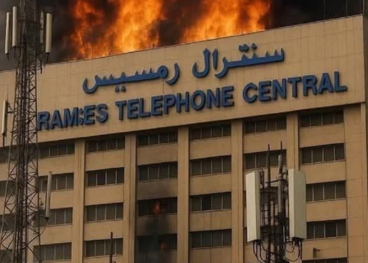 حجم خسائر حريق سنترال رمسيس بعد مرور 6 ساعات على اندلاع النيران 1 سنترال رمسيس