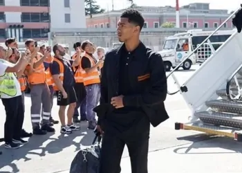 ازمة بعثة ريال مدريد