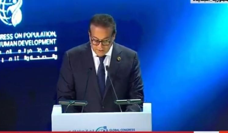 بعد أنباء إصابتهم بالإلتهاب السحائي الصحة تصدر بيان هام بشأن وفاة أطفال المنيا الـ 5 1 وزير الصحة