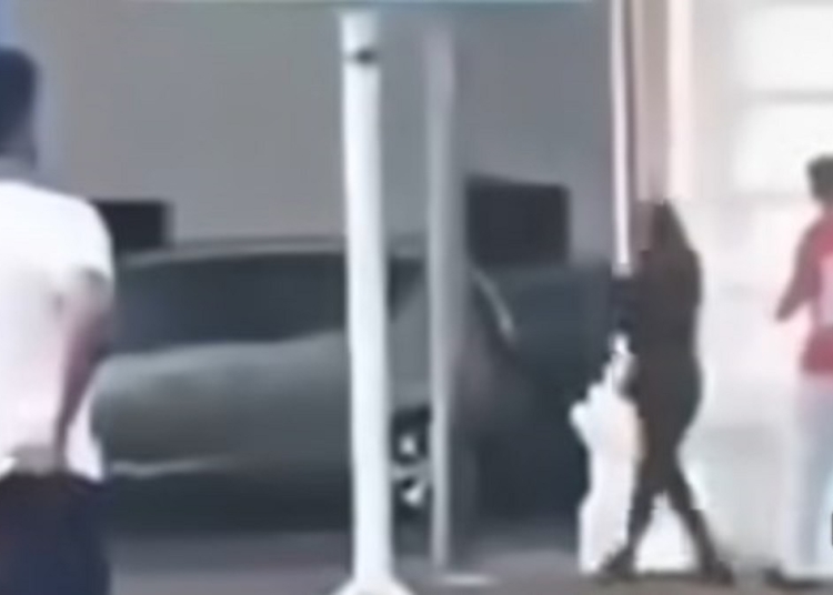 الداخلية توضح تفاصيل فيديو الاعتداء على فتاة الاسكندرية بعد القبض على المتهم صور 1 الاعتداء على فتاة الاسكندرية