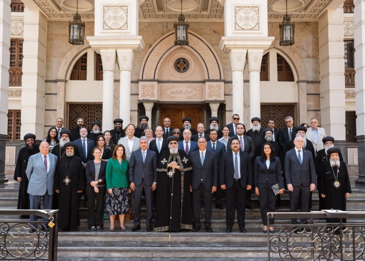 بالصور البابا تواضروس الثاني بحفل الغذاء الرسمي لمتلقى لوجوس للشباب بحضور عدد من المسؤولين 1 البابا تواضروس الثاني