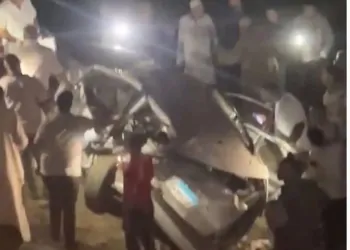 بالصور حادث مروع سقوط 3 سيارات من أعلى الطريق الدولي ووجود ضحايا ومصابين 10 حادث