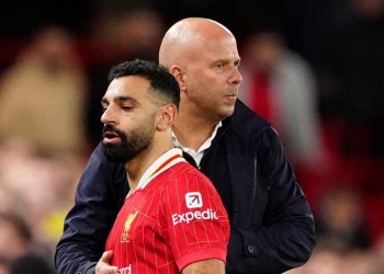 محمد صلاح يدرس فسخ التعاقد
