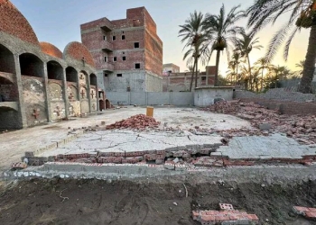 هدم سور مقابر الأقباط