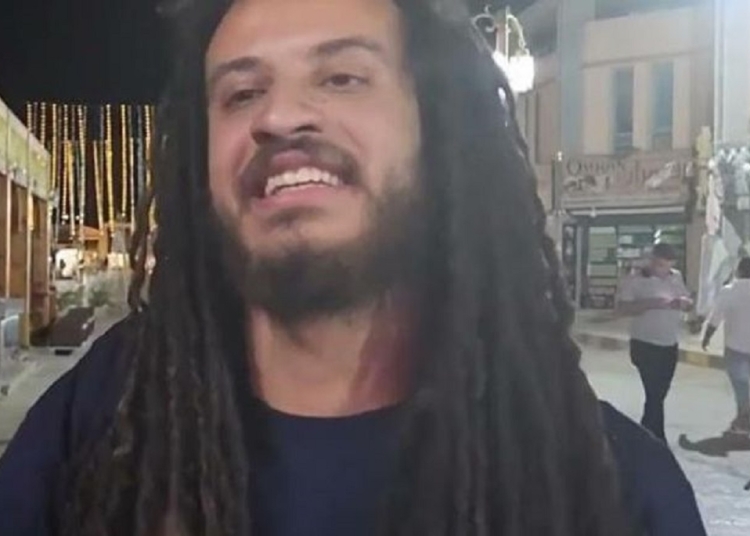 بعد القبض عليه معلومات عن خالد الرسام بلوجر اللايفات الخادشة للحياء 1 خالد الرسام بلوجر اللايفات