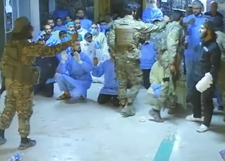 مقطع فيديو يظهر عملية إعدام ميداني بمستشفى السويداء الوطني والشبكة السورية لحقوق الإنسان تطالب بتحقيق عاجل 1 عملية إعدام ميداني بمستشفى السويداء