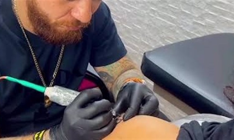 مفاجأة إخلاء سبيل البلوجر بيتر تاتو بعد اتهامه بنشر محتوى غير لائق 1 بيتر تاتو