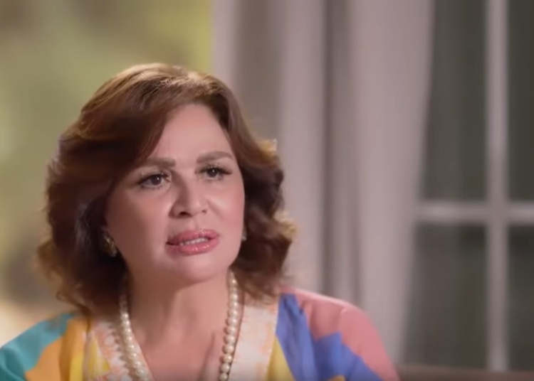 الفنانة إلهام شاهين تخرج عن صمتها وتوضح حقيقة المطالبه بتدريس مسيرتها الفنية ضمن مناهج التعليم 1 الفنانة إلهام شاهين