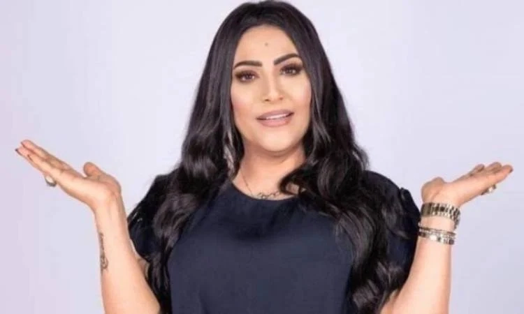 كشف حقيقة إحالة بدرية طلبة للمحاكمة عقب تجاوزاتها بالإساءة وتفاصيل بيان الفنانة الموجه للجمهور المصري 1 بدرية طلبة تغادر مقر النقابة