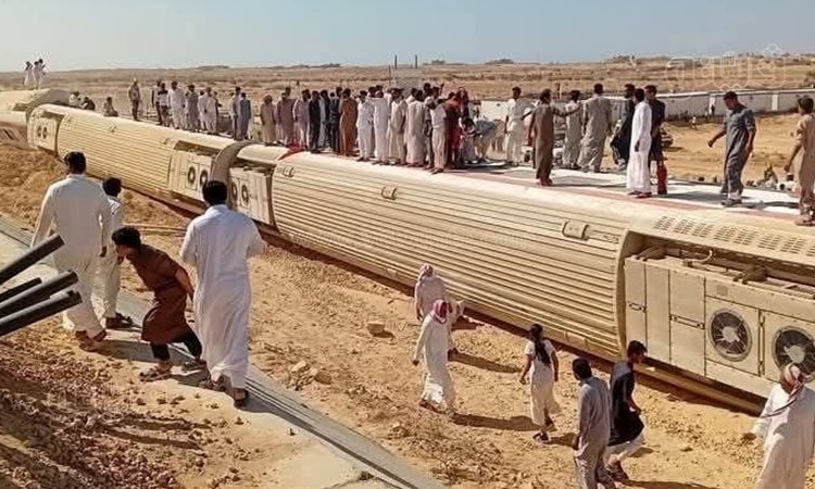 بالتفاصيل نشر أسماء المصابين في واقعة إنقلاب عربة القطار الروسي بالضبعة 1 حوادث القطارات