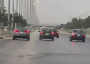 فتيات طريق الواحات