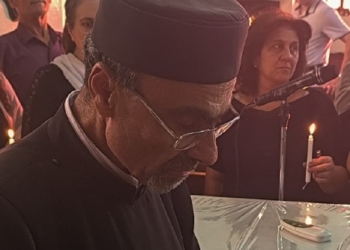 الأب طوني بطرس