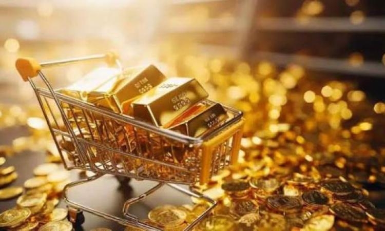 انخفاض مفاجئ في سعر الذهب بنهاية تعاملات اليوم 26/10/2025 وعيار 21 يفقد الكثير 1 سعر الذهب عالميًا اليوم