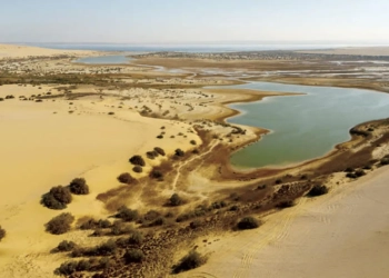 بحيرة شراقى بقلب الصحراء