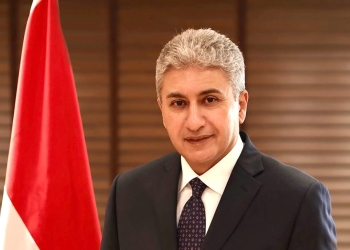وزير السياحة
