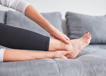 سبب تشنجات الساق أثناء الليل وطرق علاجه 5 تشنجات الساق أثناء الليل
