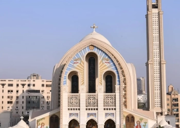الكنائس