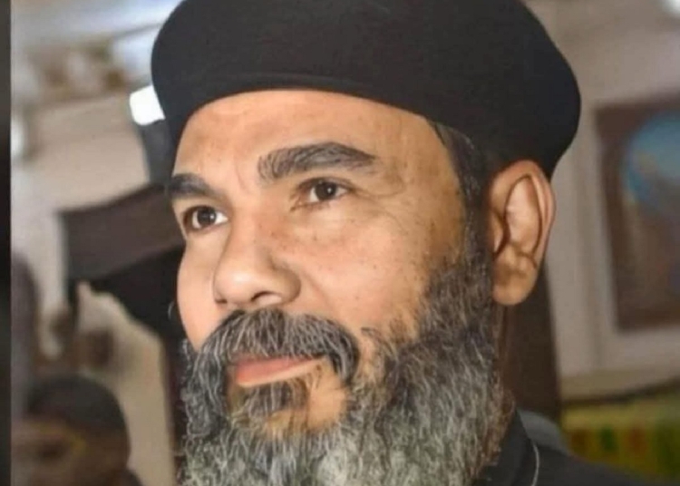 بعد وعكة صحية نياحة القس بسادة زكي كاهن كنيسة مار جرجس بأولاد مامن التابعة لإيبارشية سوهاج 1 نياحة القس بسادة زكي كاهن