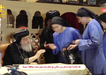 لقاء البابا تواضروس الثاني بمكرسات دير السيدة العذراء