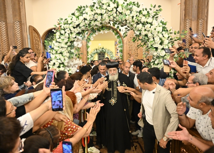 بالصور البابا تواضروس الثاني يدشن كنيسة مار جرجس بمدينة أسيوط 1 البابا تواضروس الثاني