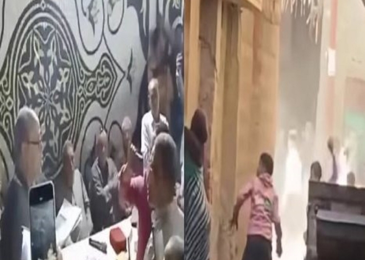 بالفيديو تفاصيل جلسة العرف بقرية الجلف بالمنيا تهجير أسرتين و غرامة مليون جنيه لجد الشاب المتهم واستمرار محاسبة الشاب قضائيًا 1 جلسة العرف بقرية الجلف بالمنيا