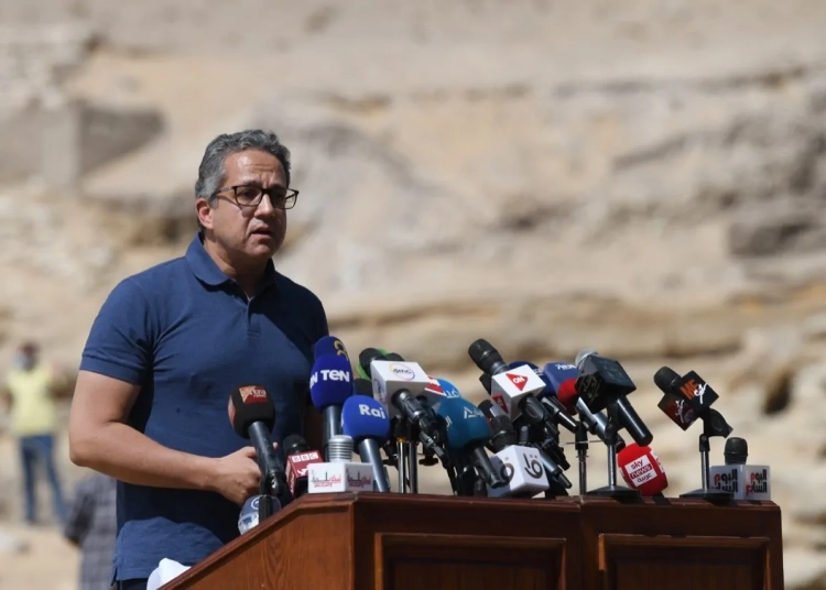 تفاصيل فوز الدكتور خالد العناني المصري بمنصب المدير العام لليونسكو 1 الدكتور خالد العناني
