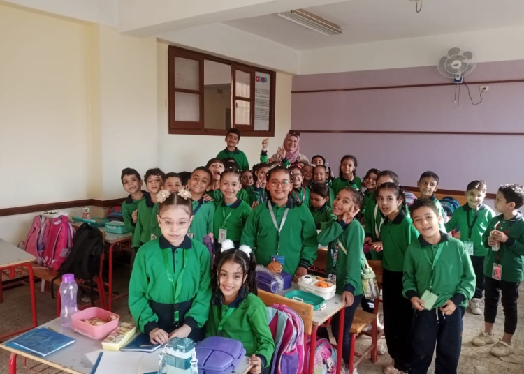 استغاثات عاجلة من 900 ولي أمر بشأن المبنى المهجور التابع لمدرسة الصديق سابقا بمحافظة الجيزة 1 استغاثات عاجلة من 900 ولي أمر