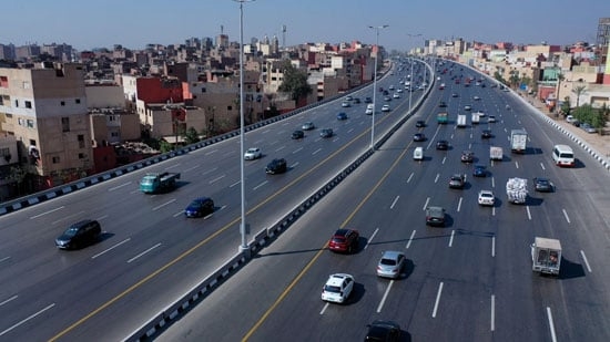 استعدادات عالمية وزارة النقل تؤكد جاهزية شبكة الطرق والمحاور المحيطة بالمتحف المصري الكبير 1 وزارة النقل تؤكد جاهزية شبكة الطرق