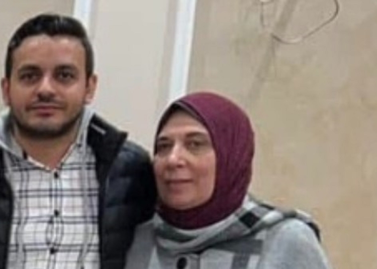 والدة مهندس الإسكندرية توضح السر وراء انهاء حياة ابنها لغز المكالمة الغامضة 1 والدة مهندس الإسكندرية