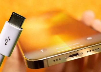 3 أجهزة داخل منزلك تسرق الكهرباء دون علمك 6 شاحن الموبايل
