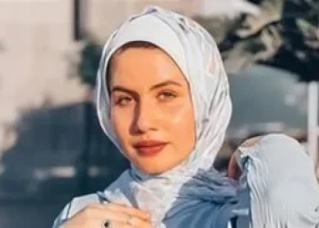 البلوجر سلمى عبد العظيم