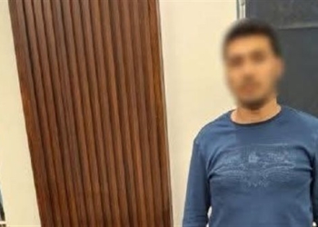 ضبط استديو تصوير تلفزيوني