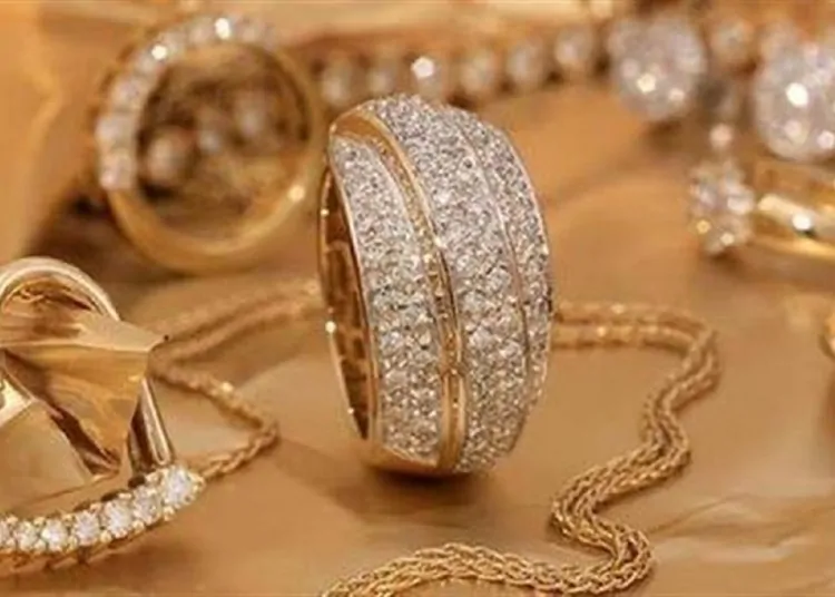 ارتفاعات متتالية تضرب سعر الذهب بسوق الصاغة بآخر تعاملات اليوم 24/12/2025 وعيار 21 صاروخ 1 الذهب