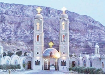 الأديرة القديمة